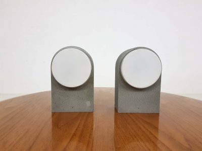 Raak Metal wall lamps