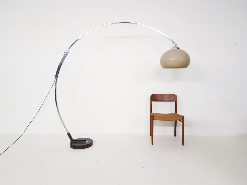 Mid Century Adjustable Arc Floor Lamp With Mushroom Shade For Sale
