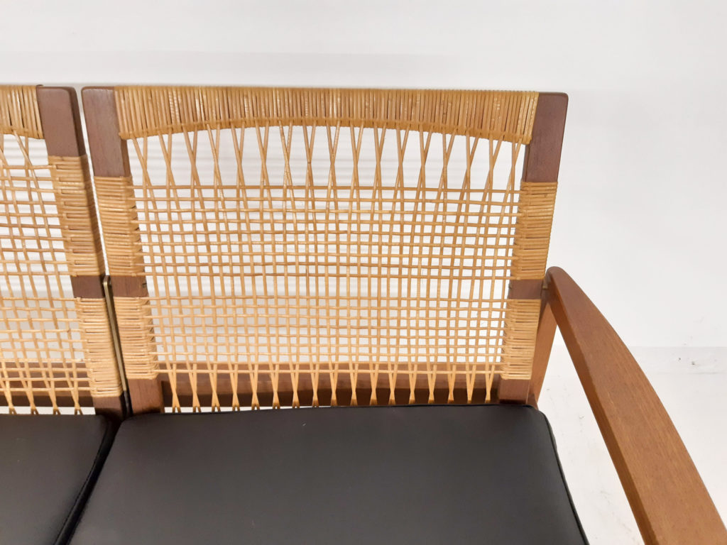 hans-olsen-juul-kristensen-rattan-leather-sofa-for-sale_9