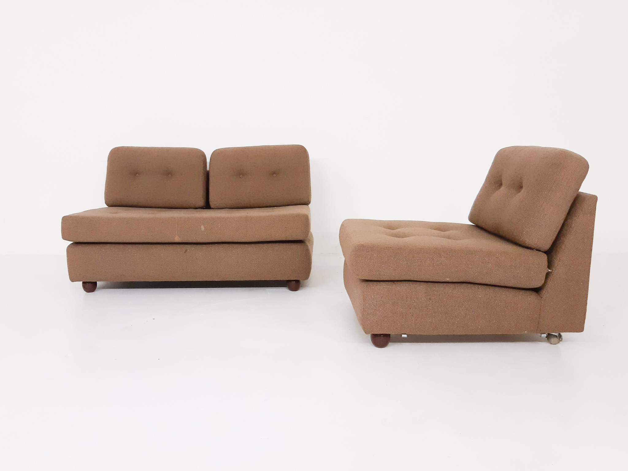 Sofas | Buy Vintage Design Seating at Zo Goed Als Oud