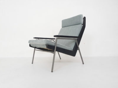 Rob Parry for Gelderland "Lotus" lounge chair model 1611, The Netherlands 1950's