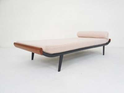 Black A.R. Cordemeyer for Auping “Cleopatra” daybed with "Teddy" upholstery, The Netherlands 1953